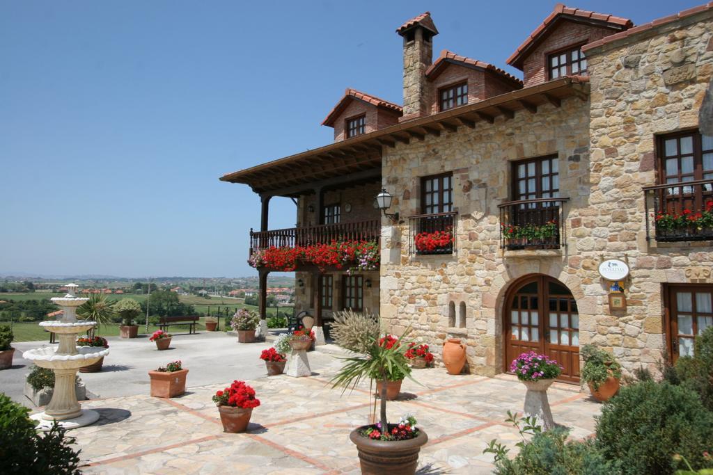 גליצנו Habitaciones Y Estudios- Hotel "Posada De Cantabria El Solar" - Cenas Y Gintonic- Bar -Terraza Panoramica מראה חיצוני תמונה